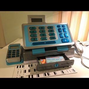 Just Like Home Deluxe Cash Register